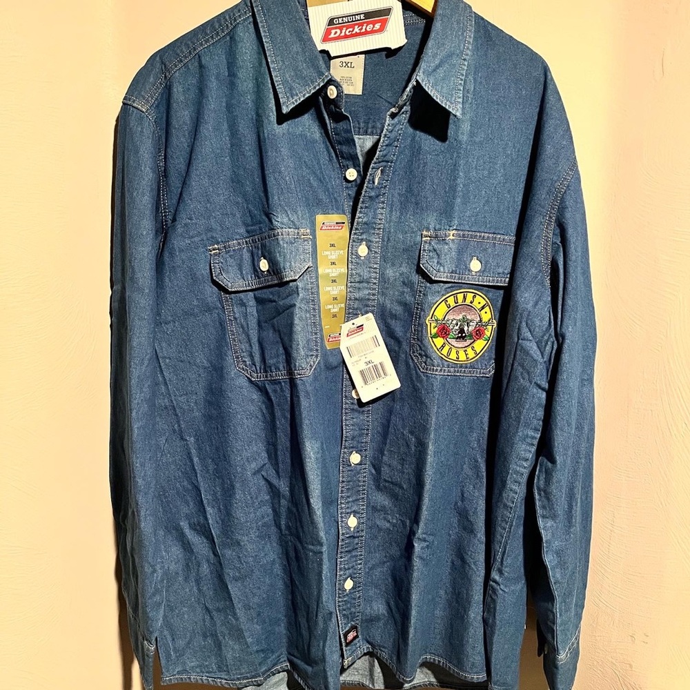 Guns n Roses reworked Dickies button up